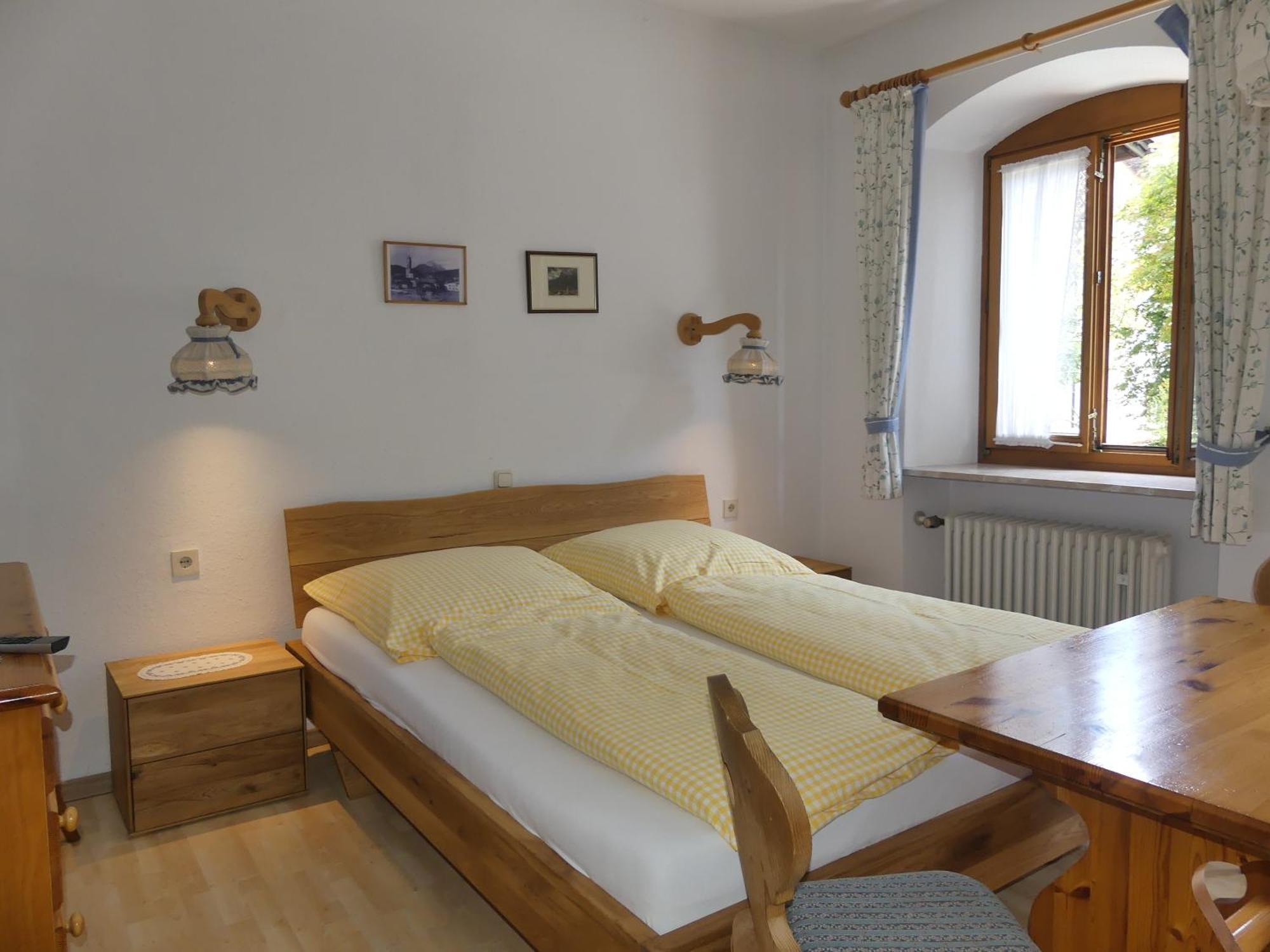 Haus Spornitz Ferienwohnung Mittenwald Exteriör bild